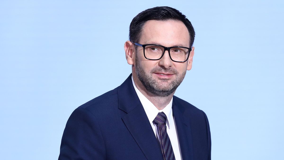 Daniel Obajtek
Tomasz Gzell
ekonomia, firma, kierunki rozwoju, konferencja, pkn orlen, portret, prezes, prezesa, rozw�j, siedziba, strategiczne, strategiczny