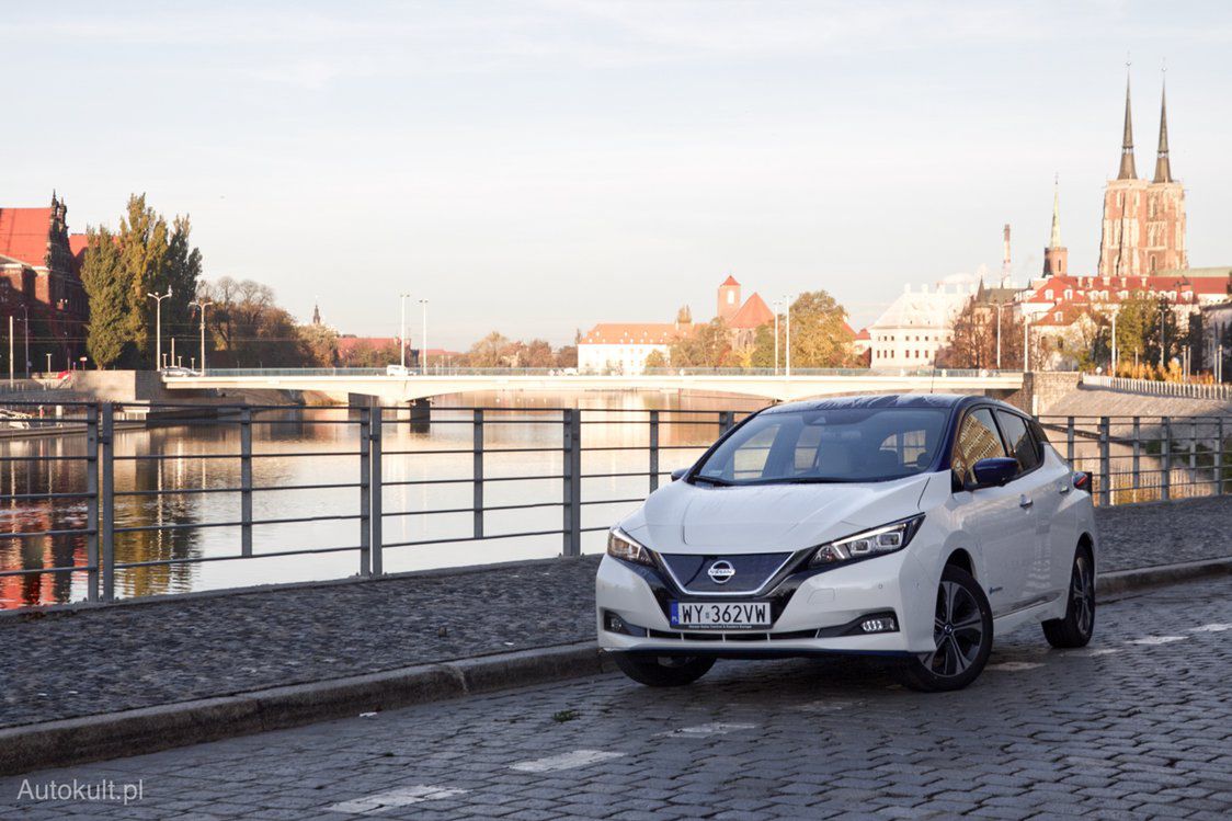 Nissan Leaf wyceniony na 118 tys. zł. Z dopłatami rządowymi cena to 82 600 zł