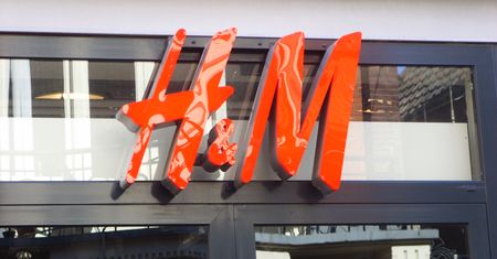 H&M ogranicza tradycyjny handel. Zamknie 170 sklepów