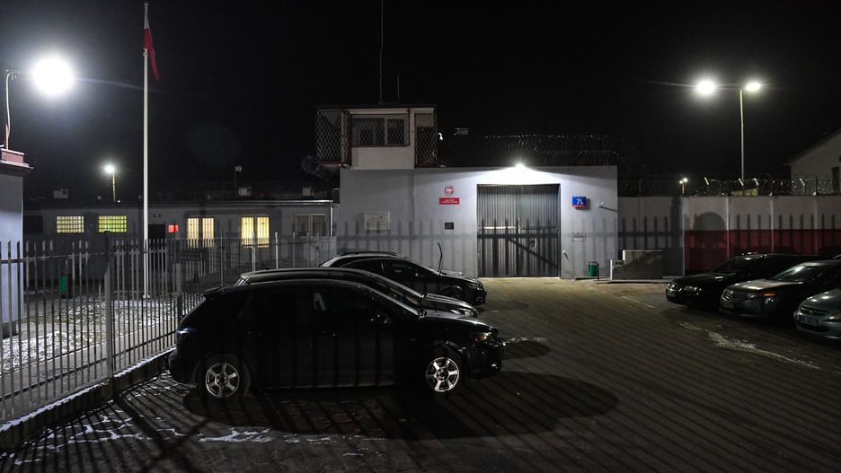 Warszawa, 09.01.2024. Areszt Śledczy Warszawa-Grochów, 9 bm. Do placówki zostali przewiezieni zatrzymani w Pałacu Prezydenckim Mariusz Kamiński oraz Maciej Wąsik. (jm) PAP/Piotr Nowak