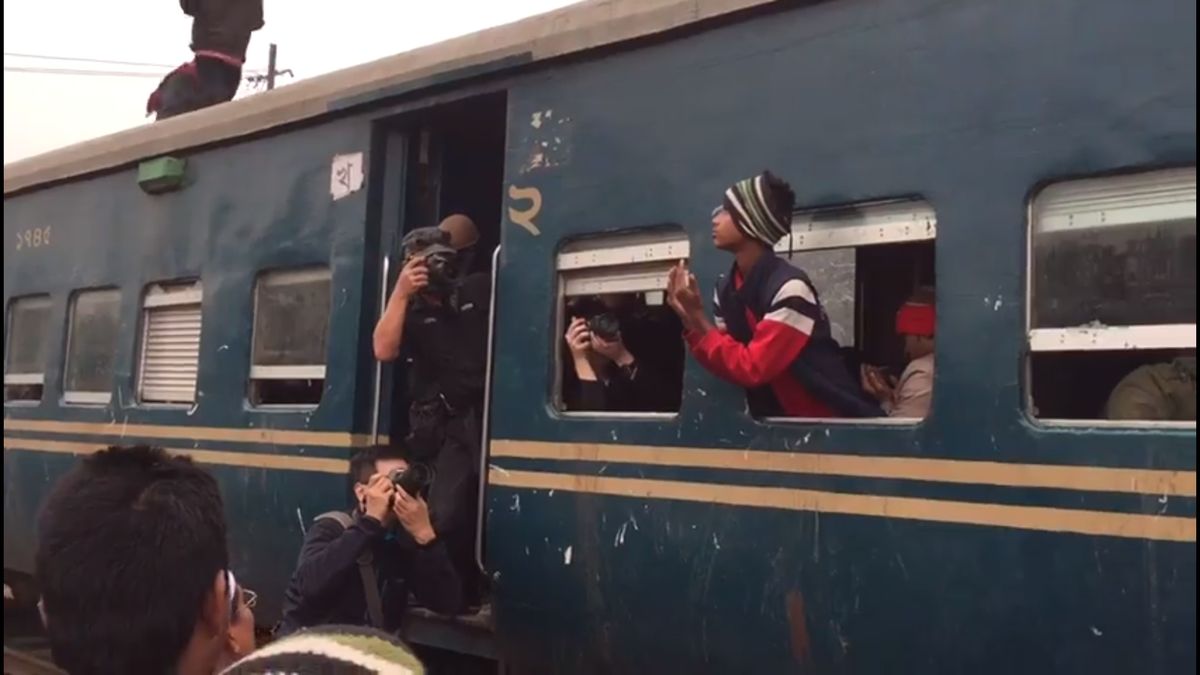 Zobacz, jak fotograf ustawia zdjęcie reporterskie. To się nie godzi! 1