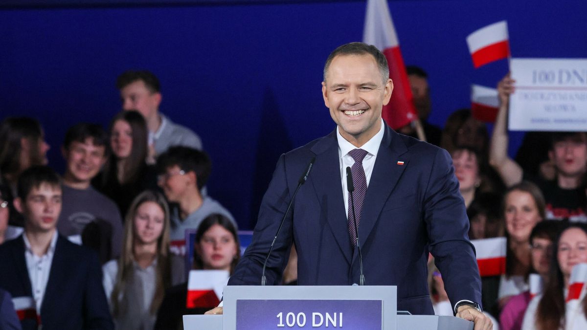 Wizyta prezydenta Karola Nawrockiego w Mi?sku Mazowieckim
Fot. Pawel Wodzynski/East News, 14.11.2025. Minsk Mazowiecki. Spotkanie prezydenta Karola Nawrockiego (n/z) z mieszkancami powiatu minskiego,  w Zespole Szkol nr 1 im. Kazimierza Wielkiego przy ul. Budowlanej.
Pawel Wodzynski