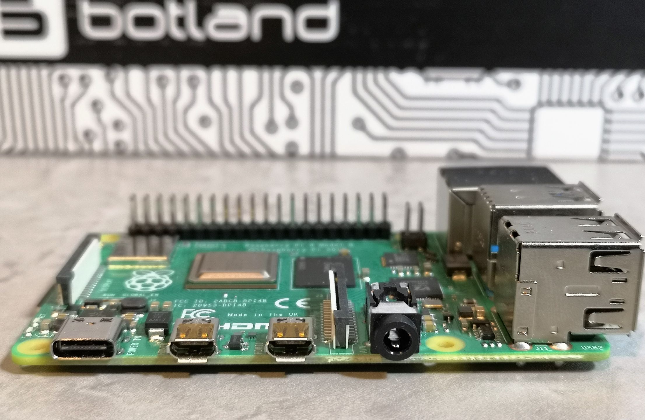 Krótki test Raspberry Pi 4B: Powiew świeżości i soczysta specyfikacja 3