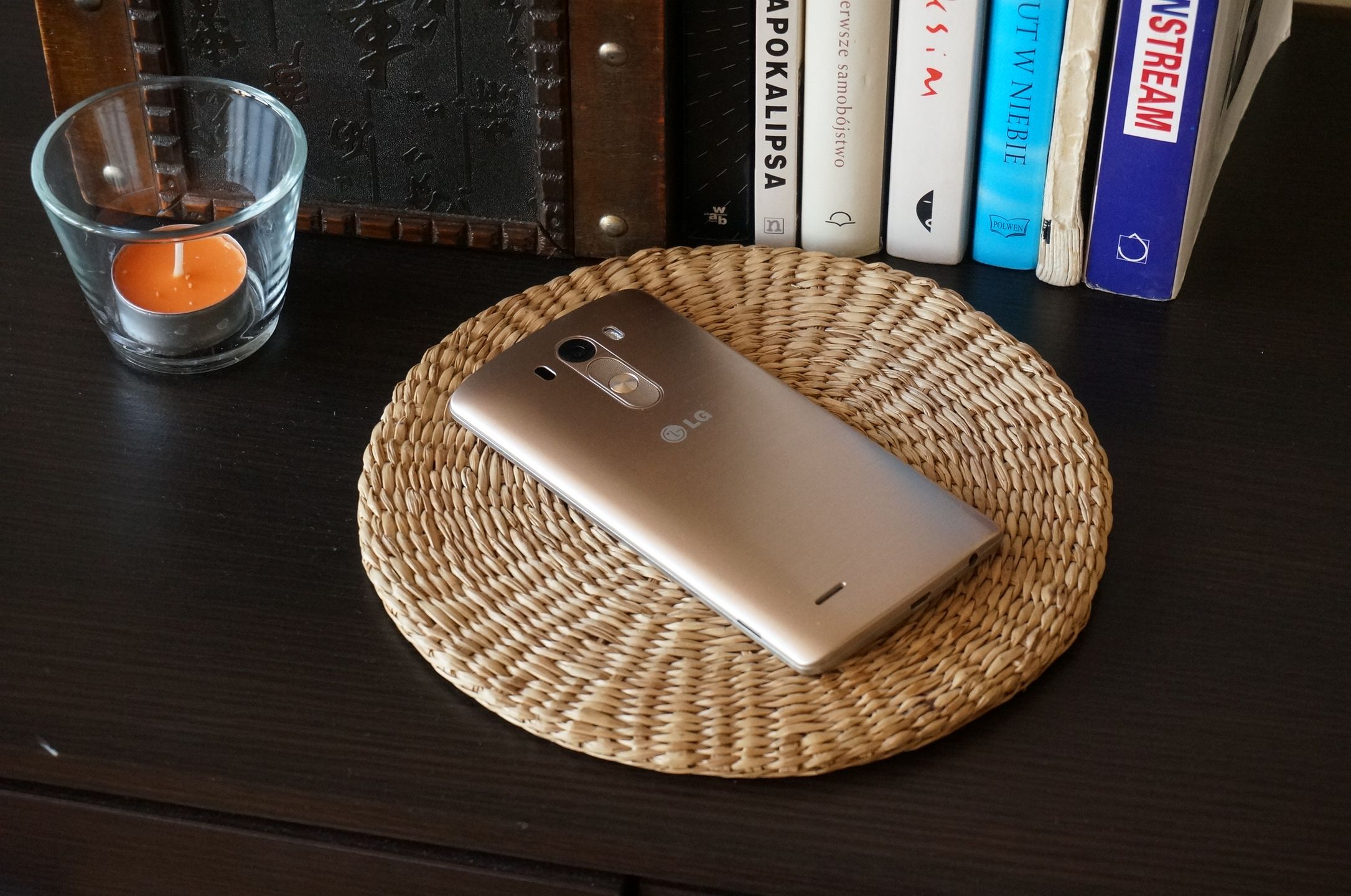 Porównanie: LG G3 vs Xperia Z2 vs Galaxy S5 vs One M8 14