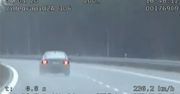 Jechał 240 km/h na autostradzie. Dostał 400 zł mandatu i 10 punktów karnych