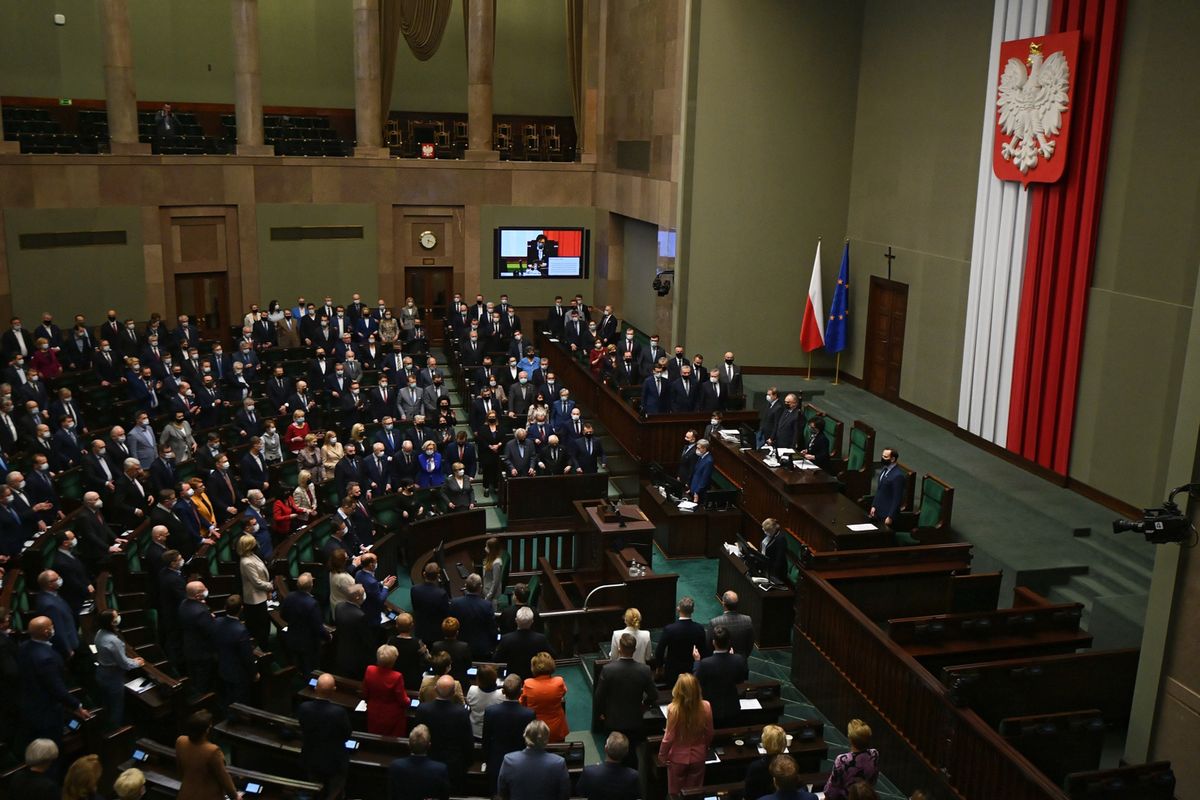Sejm odrzucił propozycje opozycji ws. Izby Dyscyplinarnej. Posłowie przyjęli projekt prezydenta 