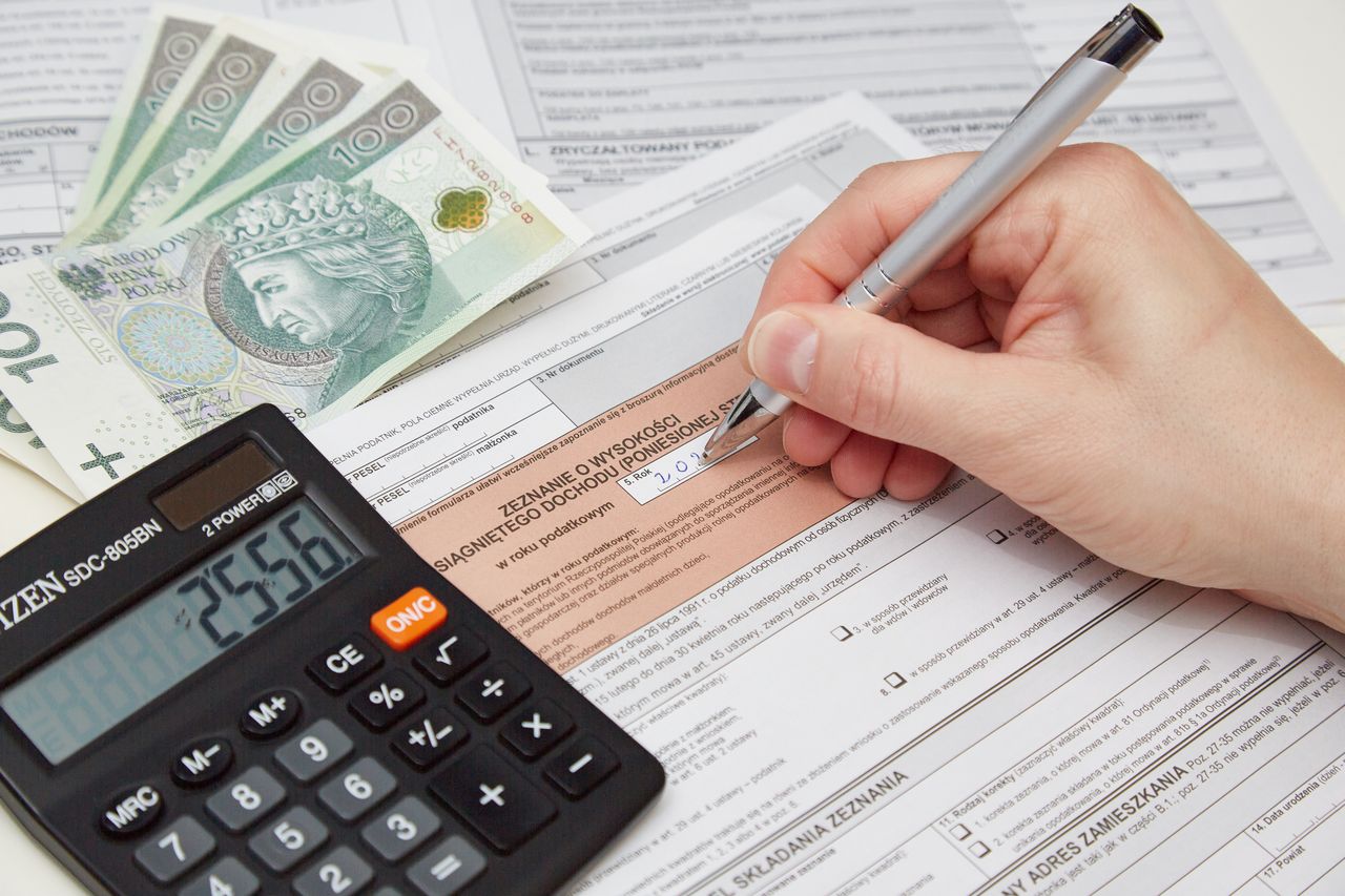 Fiskus ściga długi, których nie ma. Problem z rozliczaniem zaliczek