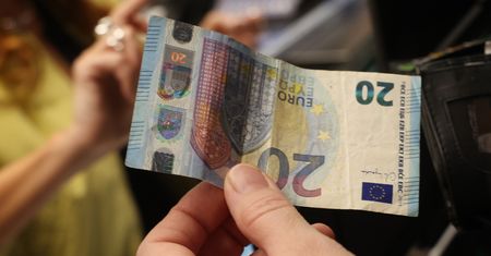 Kurs złotego pod presją. Euro powyżej ważnej granicy