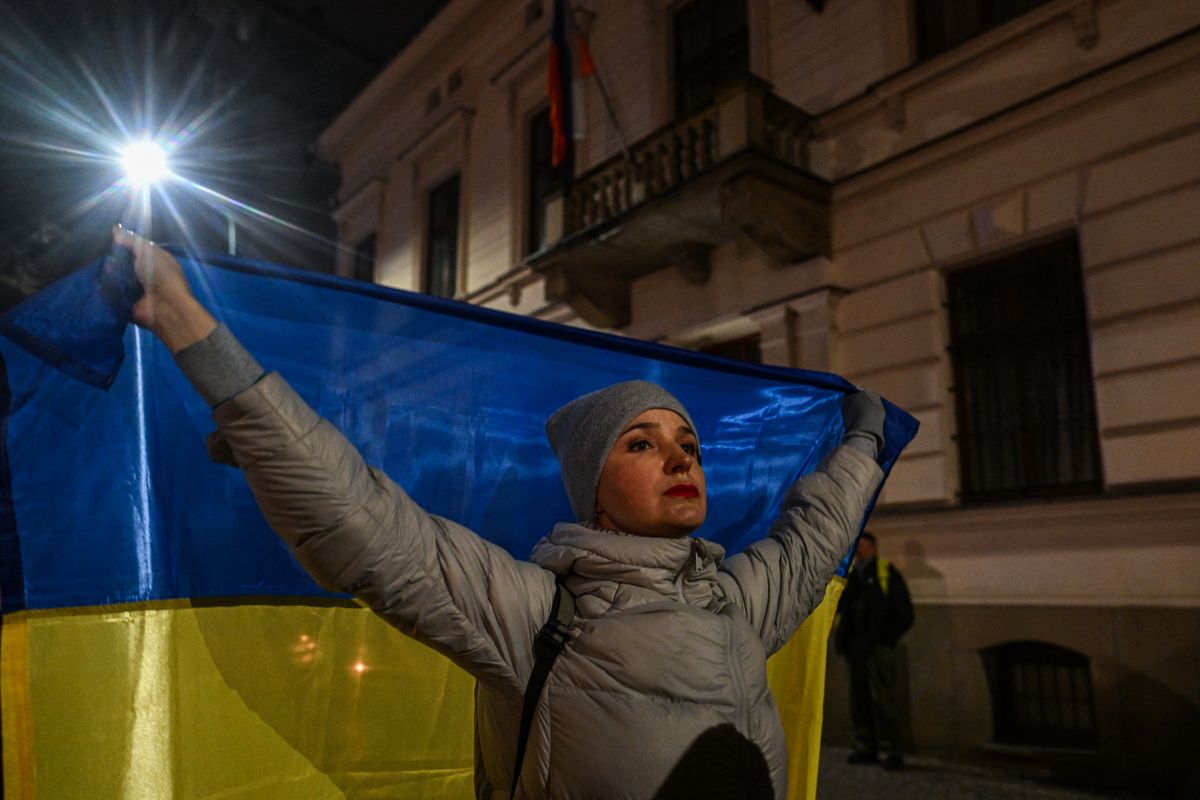 77% українців за кордоном планують повернутись в Україну

(Photo by Omar Marques/Getty Images)