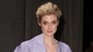 Gwiazda "The Crown" ma polskie korzenie. Regularnie odwiedza rodzinę