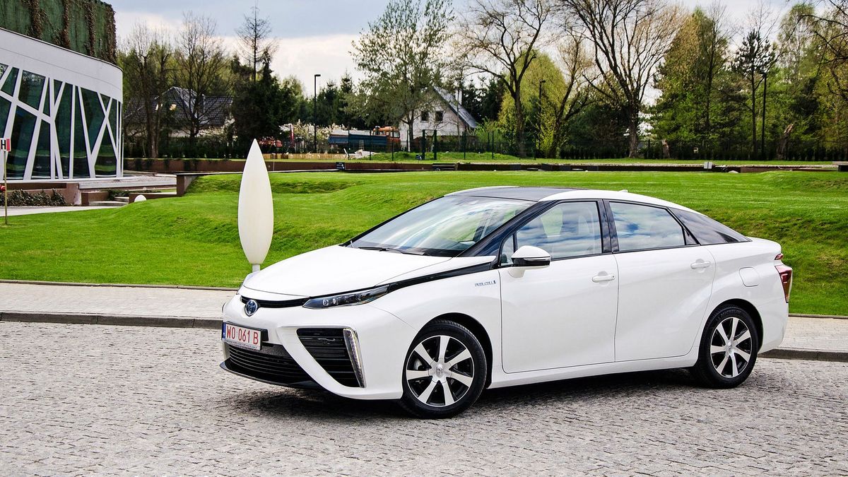 James May kupił miraia jesienią 2019 r. Przyszedł jednak czas na rozstanie (zdjęcie poglądowe)