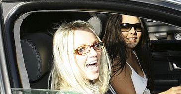 Britney dalej imprezuje!