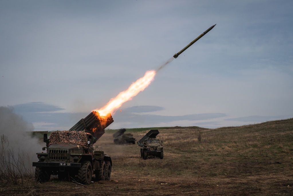 Ukraina bardzo potrzebuje broni do walki z Rosjanami 