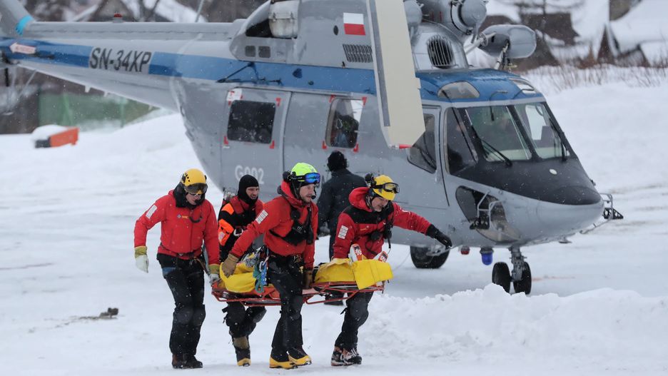 akcja ratunkowaGrzegorz Momotakcja ratunkowa, lawina, poszkodowany