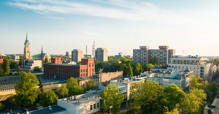Nowe mieszkania mniejsze niż w PRL. Tak zmieniło się wojewódzkie miasto