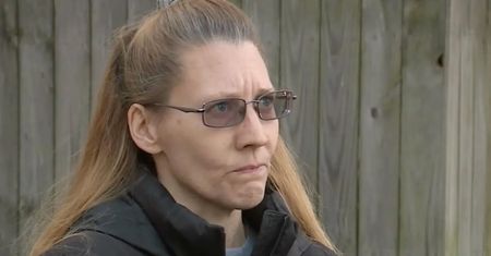 Jej mąż zginął. 8 miesięcy później sprzątała i przeżyła potworny szok