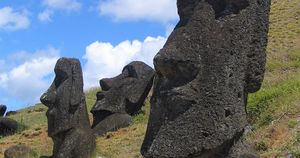 "Moai"
