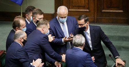 Kryzys na wschodniej granicy. Polacy ocenili działania rządu w sondażu Kantaru