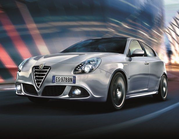 Alfa Romeo Giulietta z rocznika modelowego 2014 we Frankfurcie