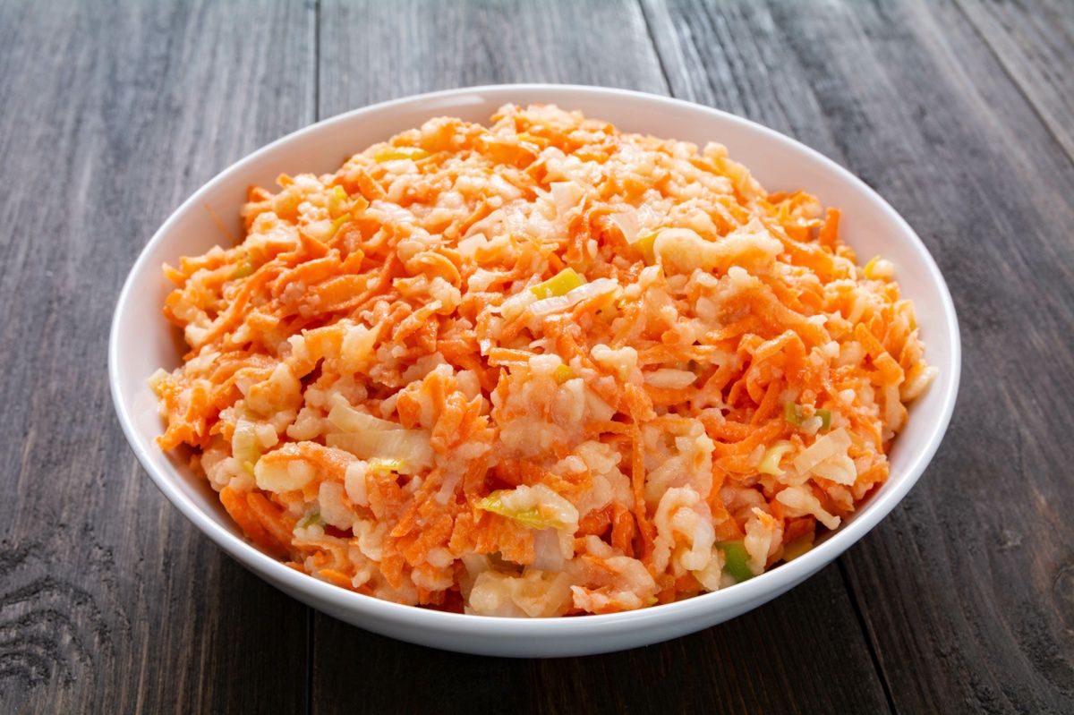 Carrot and orange slaw: A refreshing twist on a classic side