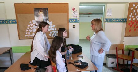 Co można mieć na egzaminie ósmoklasisty z języka obcego? Dozwolone przybory na egzaminie