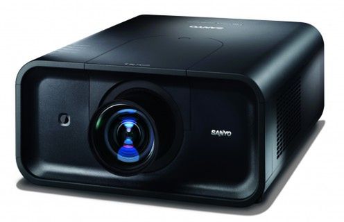 Sanyo PLC-XP200L - pierwszy na świecie projektor 4LCD