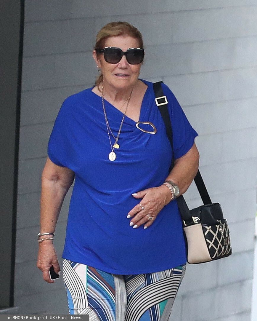 Dolores Aveiro    