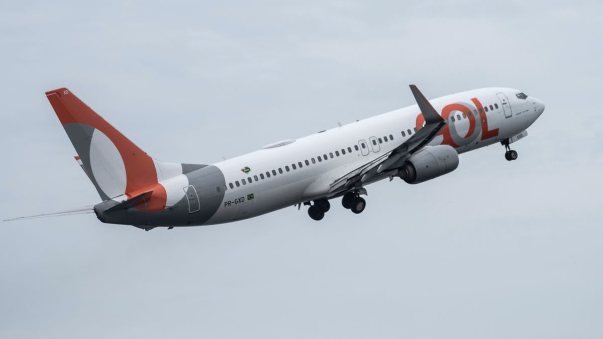 A Gol Airlines Boeing 737-800 passenger aircraft takes off at Santos Dumont Airport (SDU) in Rio de Janeiro, Brazil, on Sunday, Jan. 28, 2024. Gol Aereas Inteligentes SA filed for bankruptcy, capping the Brazilian airline's ill-fated efforts to bounce back from the Covid-19 pandemic. Photographer: Leonardo Carrato/Bloomberg via Getty Images