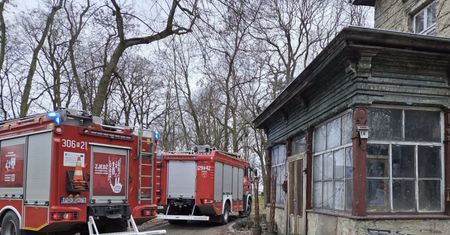 Tragiczny pożar w Komornikach: śmierć dwóch osób