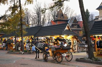 "Wygląda odrażająco". Kolejna samowola w Zakopanem? To samo centrum