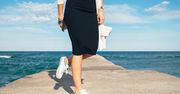 Dla kogo spódnica midi? Wybieramy najmodniejsze fasony