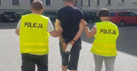 Zielona Góra. Uprowadził dwoje 19-latków i kazał im kopać grób
