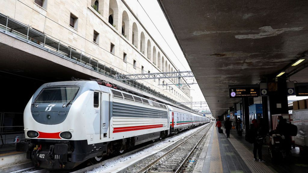 Obostrzenia dla niezaszczepionych. Włosi ograniczą im możliwość podróżowania