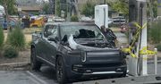 Pożar samochodu elektrycznego podczas ładowania? Trwa śledztwo