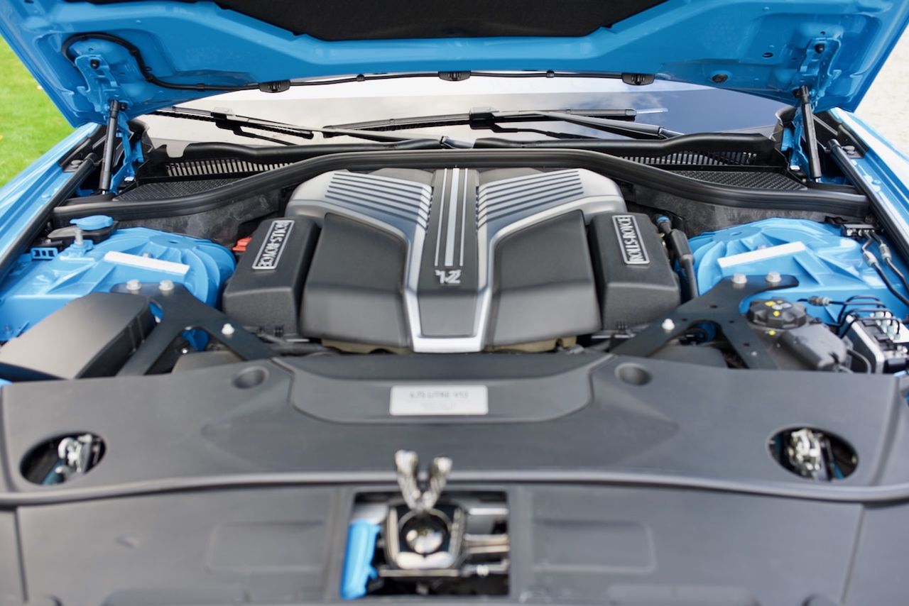 Rolls-Royce Black Badge Ghost