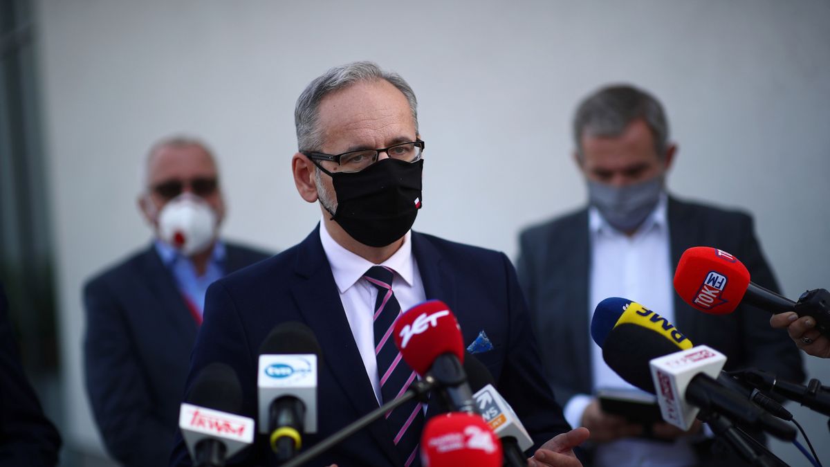 Niepokojąca wizja Adama Niedzielskiego