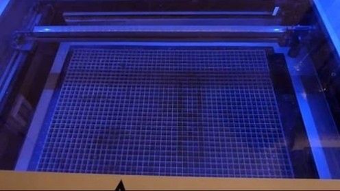 Muzyka z Mario na laserze 1