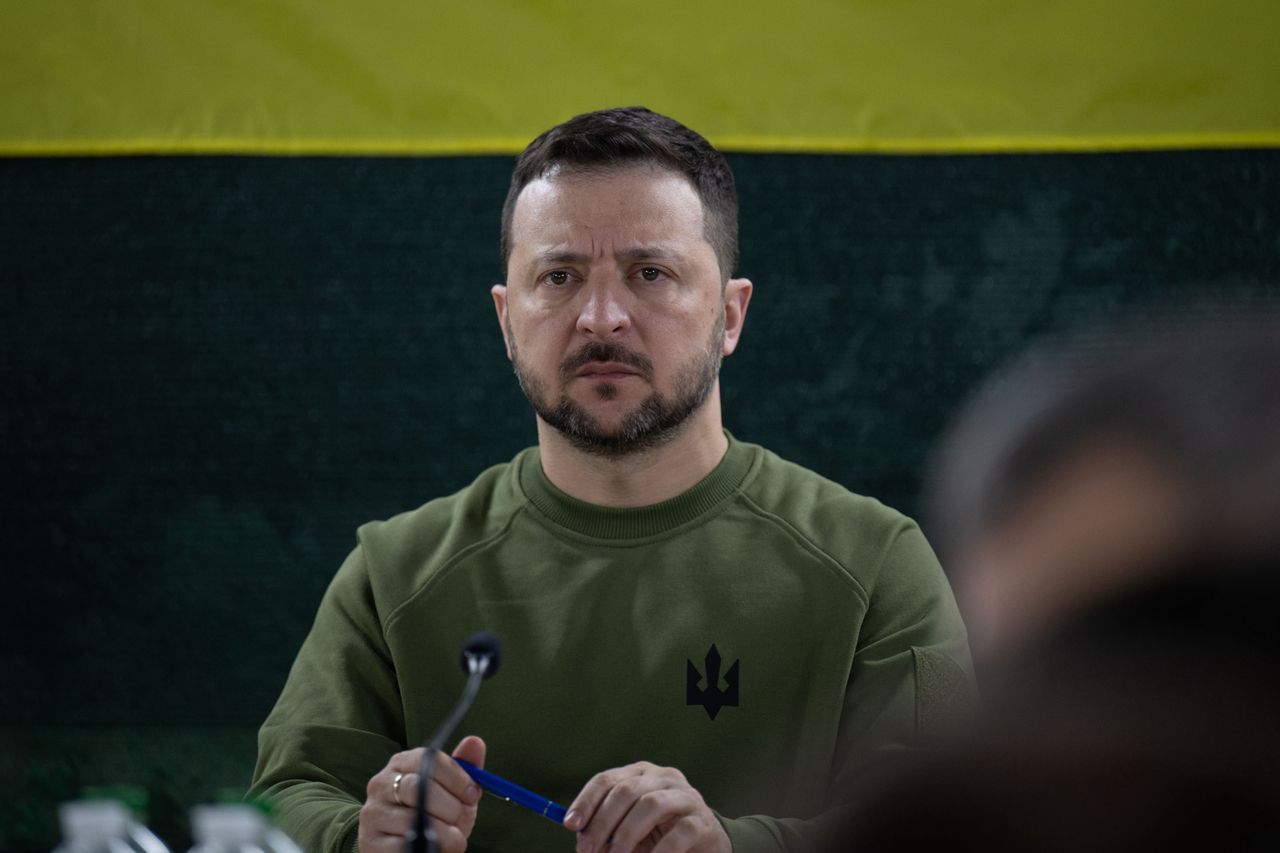 a vorbit Zelensky.  El vorbește despre discuții de pace [RELACJA NA ŻYWO]