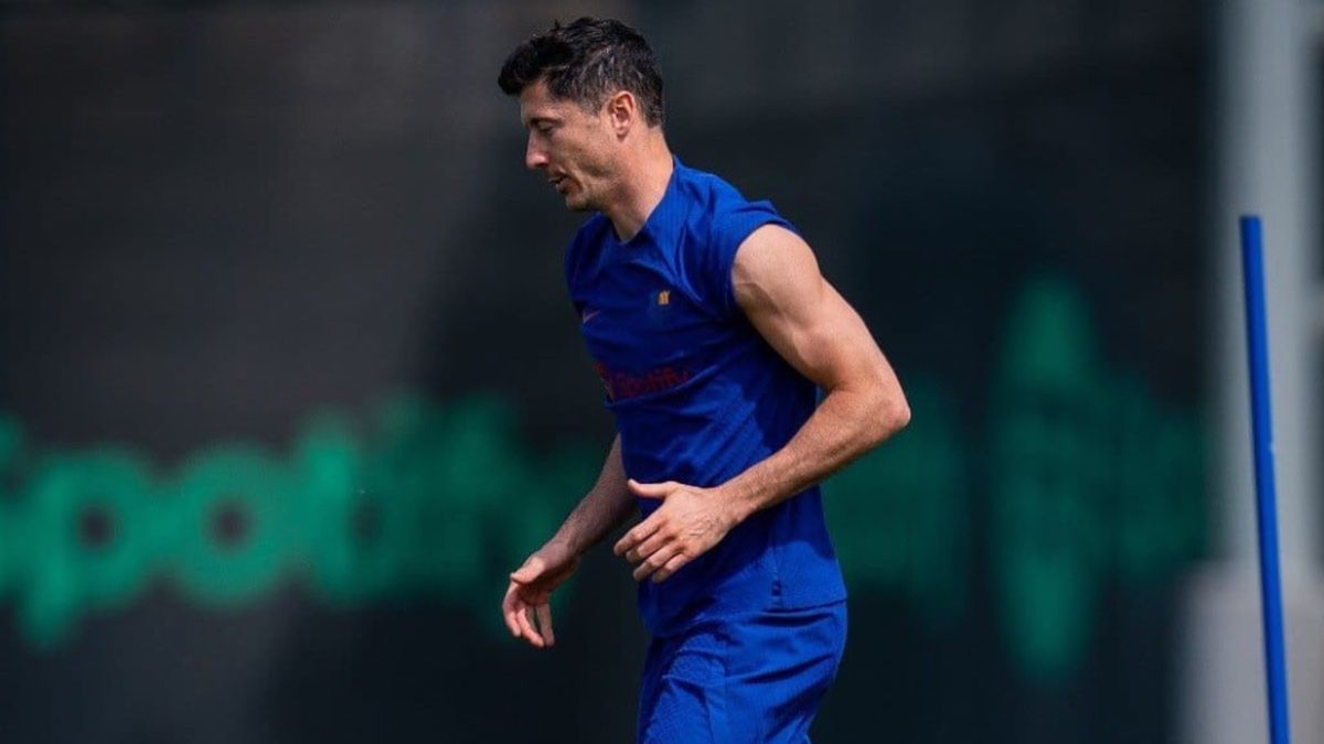 Robert Lewandowski w czasie treningu FC Barcelony