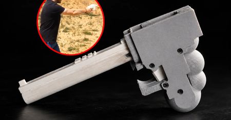 Pistolet stworzony przez AI. Kontrowersyjny aktywista wraca z nowym projektem