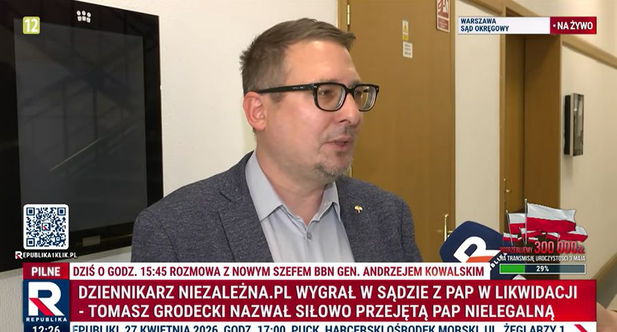 Dziennikarz mediów Sakiewicza wygrywa w sądzie z PAP