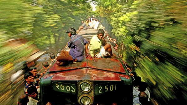G.M.B. Akash laureatem Travel Photographer of the Year 2009 1