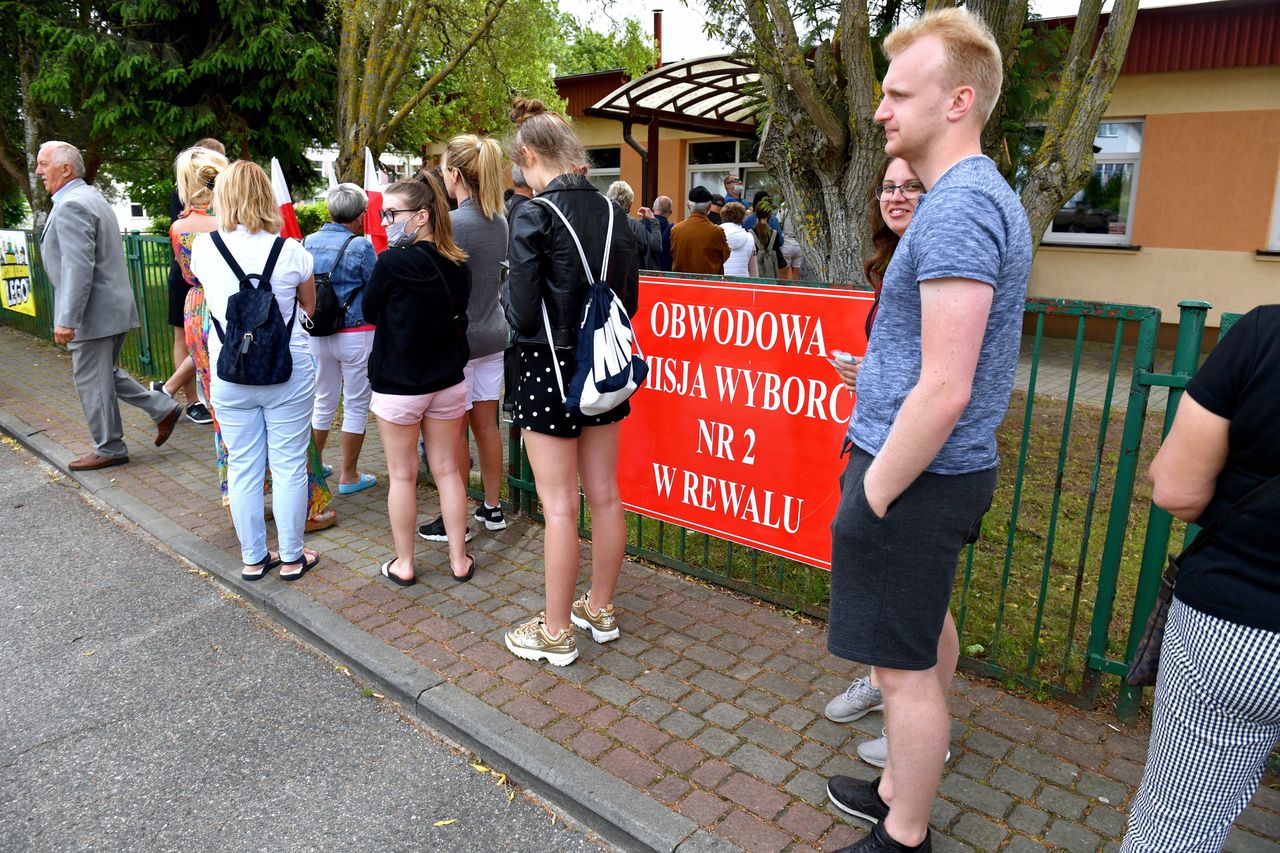 Wyniki wyborów 2020. Były szef PKW: "Być może zbyt pochopnie zakończono ciszę wyborczą"