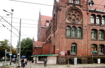 Szczecin: Mają pomysł co zrobić ze znanym kioskiem w centrum. Uczniowie mogą się (nie) ucieszyć