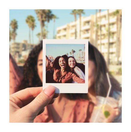 Fujifilm Instax Square SQ6 - pierwszy prawdziwy instax, którym zrobisz kwadratowe zdjęcia 3