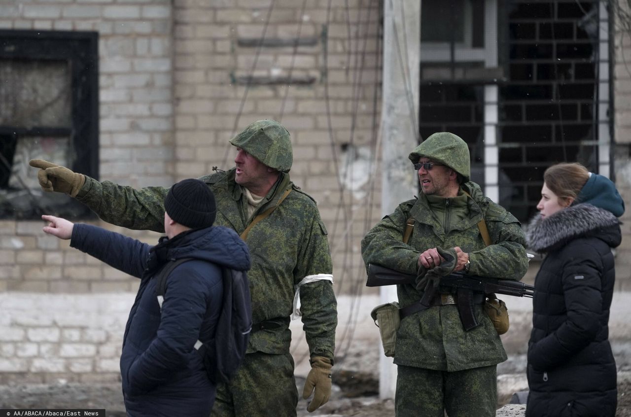 Ukraina. Cztery okręty rosyjskie ostrzelały Mariupol