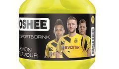 Piłkarze Borussii Dortmund na butelkach i w reklamach Oshee