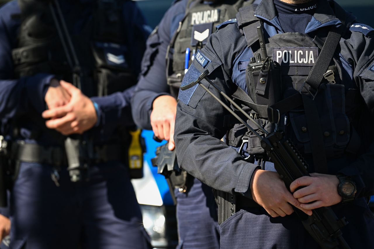 Miał postrzelić policjantów. Jest decyzja w sprawie 48-latka