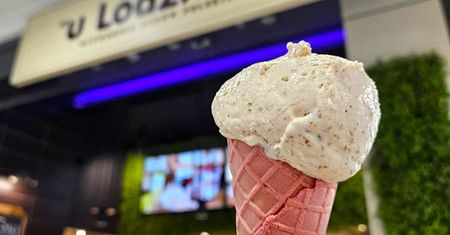 Białostoczanka spróbowała lodów o smaku kebaba. "Nie są tragiczne"