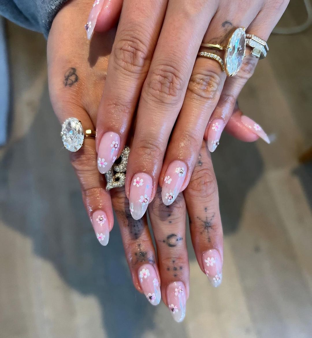 Hailey Bieber shared a photo of her hands